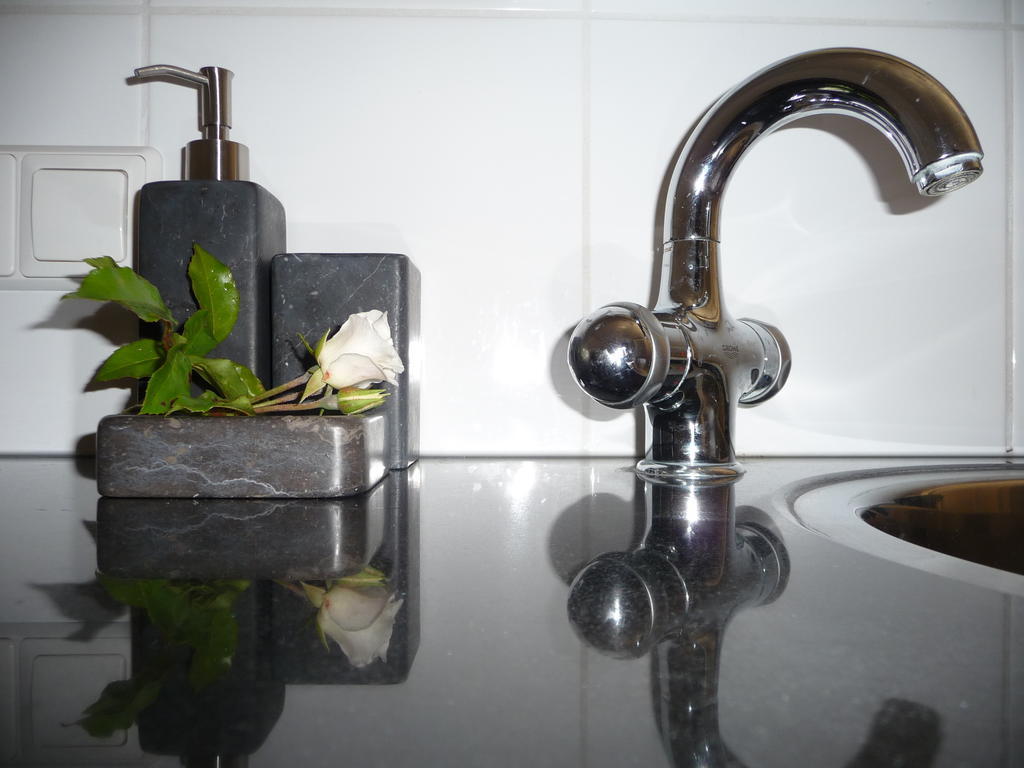 Zuid-Scharwoude Bed&Breakfast Het Winterkoninkje الغرفة الصورة